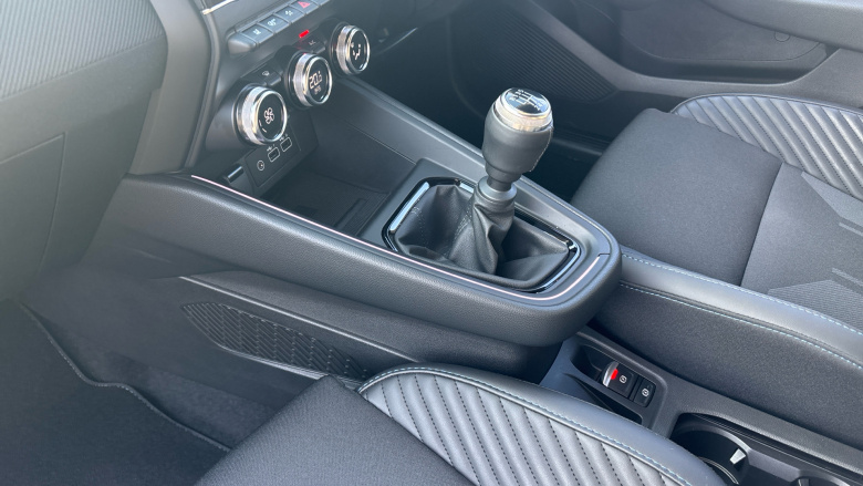 Renault Clio 1.0 TCe 90 Esprit Alpine 5dr Petrol Hatchback